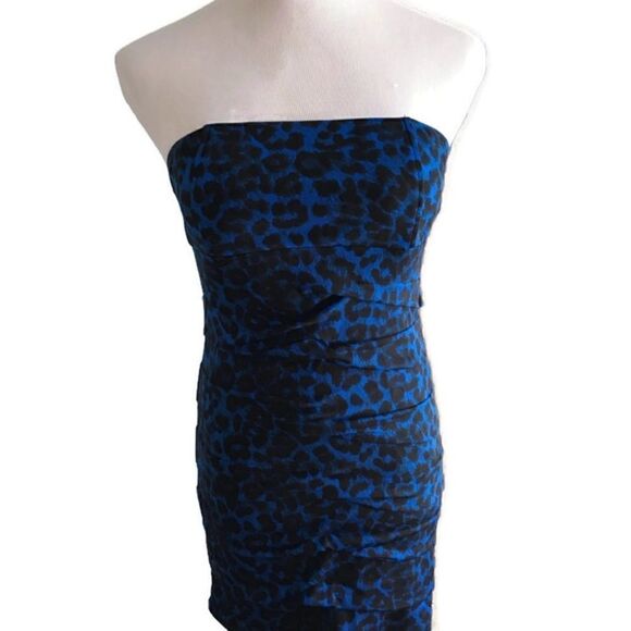 Forever 21 Dresses & Skirts - Twenty One Strapless Blue/Black Leopard Dress Sz M